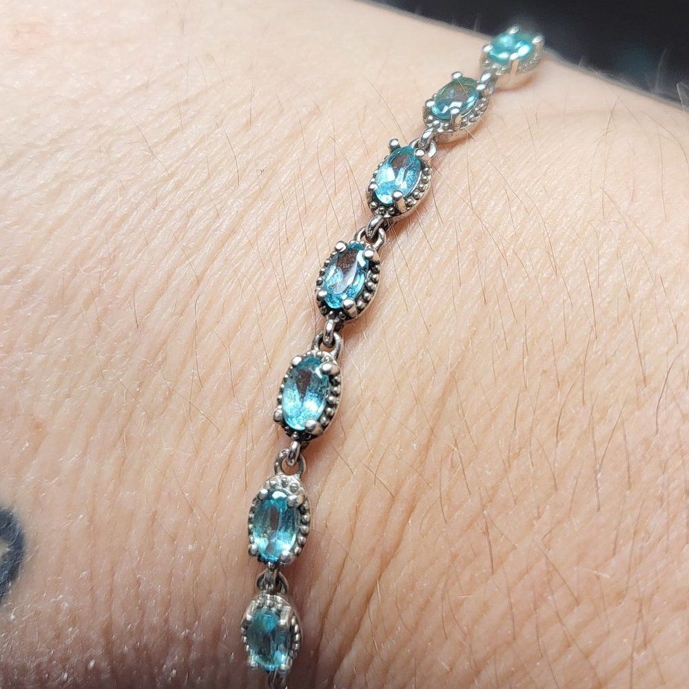Madagascar Paraiba Apatite Sterling Silver Bolo Bracelet